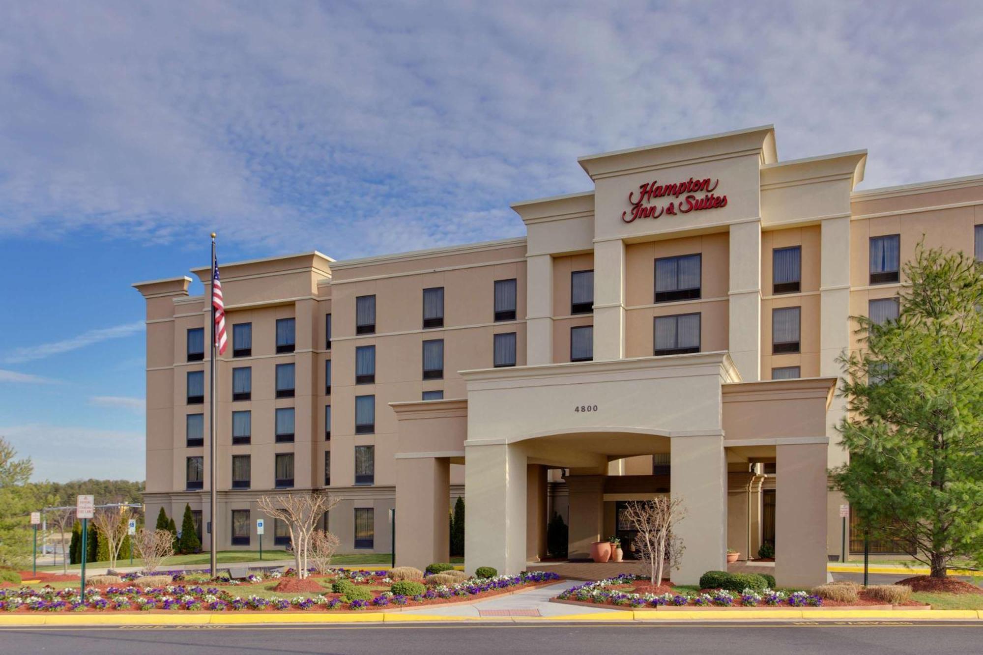 Hampton Inn And Suites Fredericksburg South Exterior photo