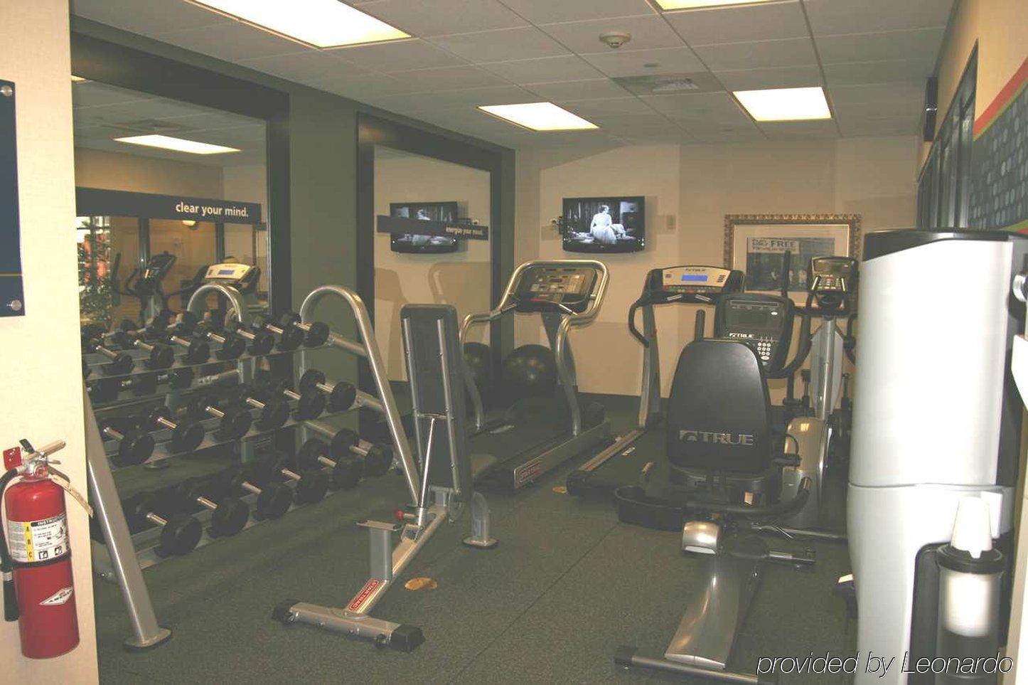 Hampton Inn And Suites Fredericksburg South Facilities photo